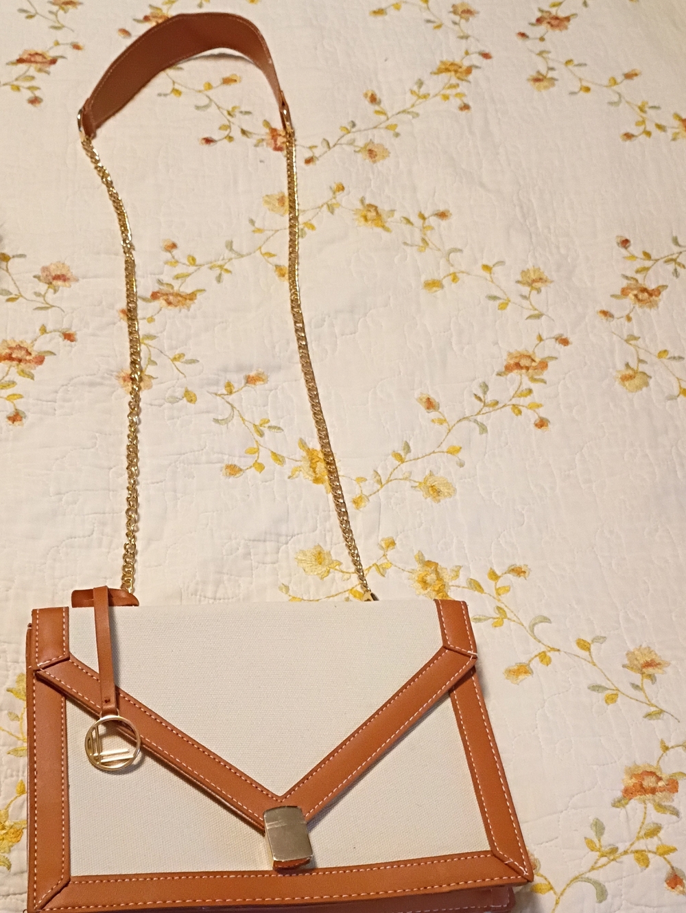 Shoulder Bag in Brown & Cream Like New
